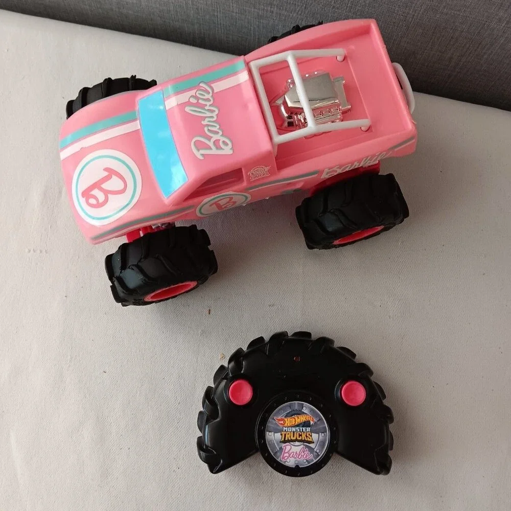 Barbie Hot Wheels Monster Trucks‎ RC Remote Control Vehicle Pink Toy Car WORKS